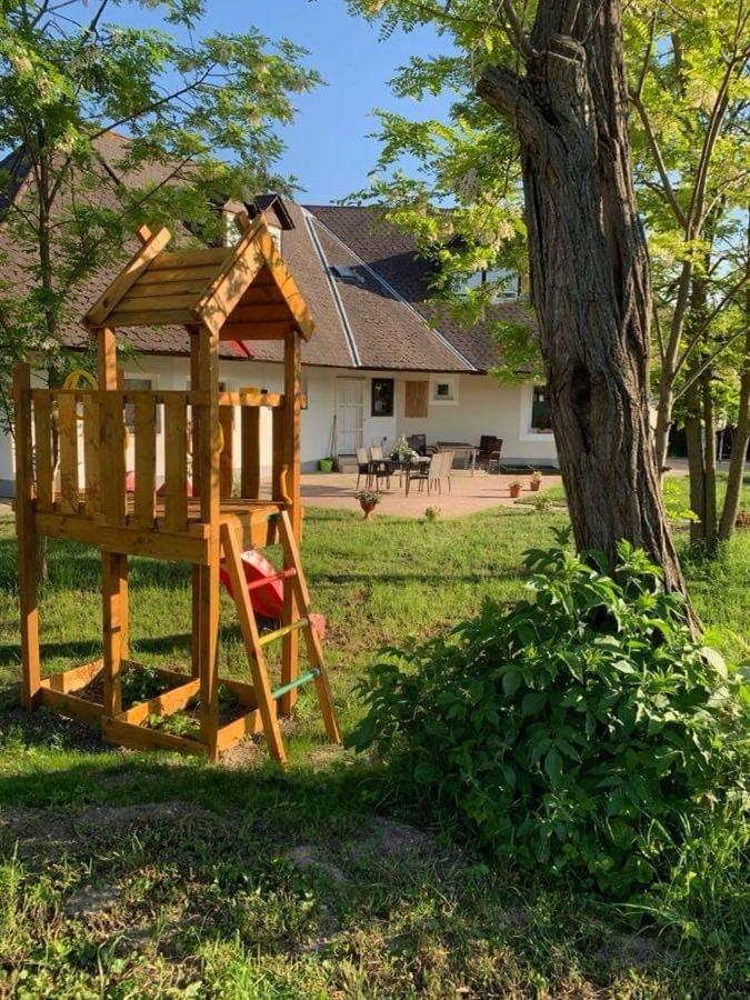 Levendulakert Siófok Apartmanház Exterior foto
